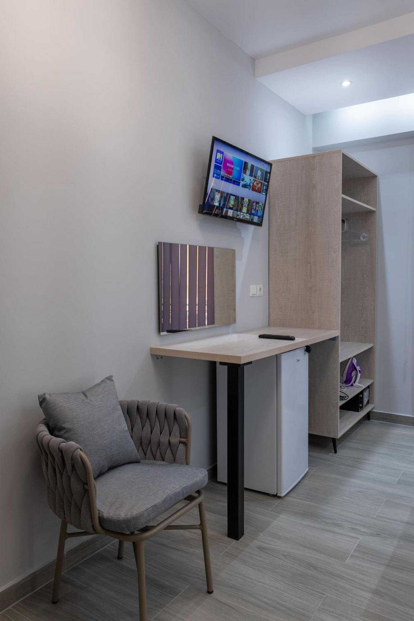 Hotel Porti Sarandë Esterno foto