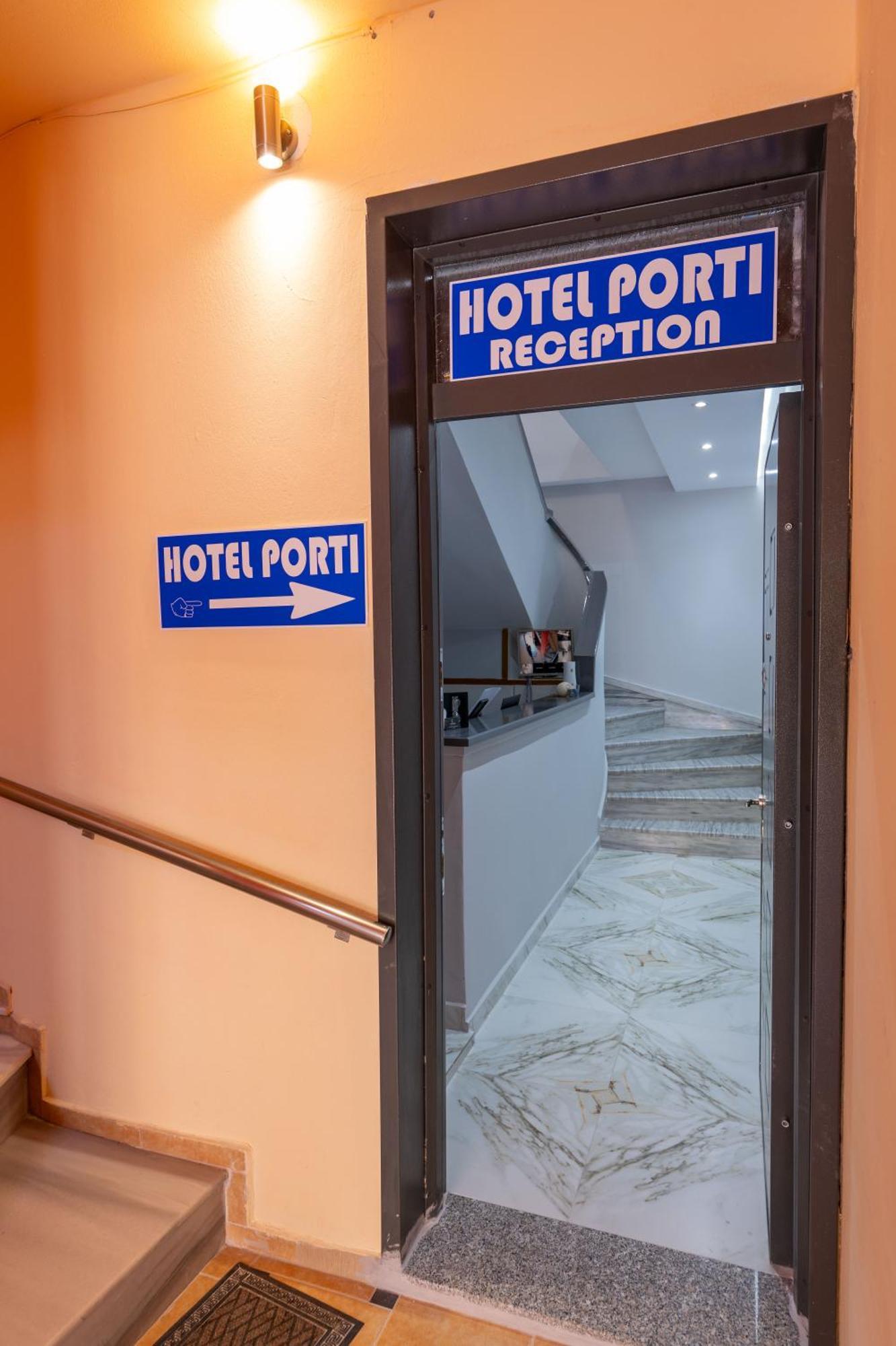 Hotel Porti Sarandë Esterno foto